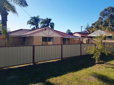 23 Towton Street, Redcliffe