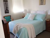 62 / 10 Grand Pde , Kawana Island