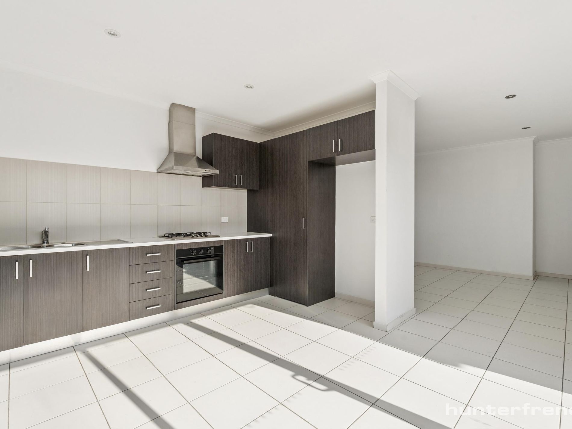 2 / 16 Lynch Court, Altona Meadows
