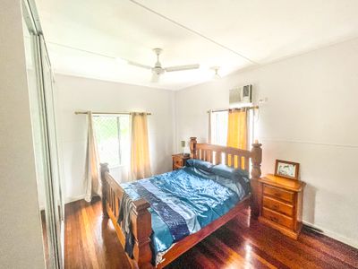 15 Brisk Street, Rowes Bay