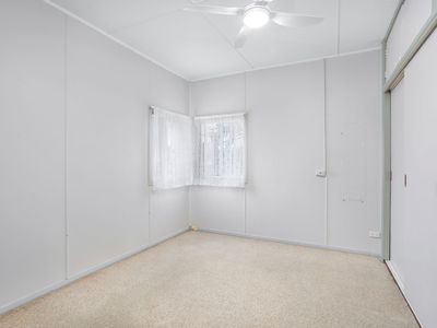 13 Douglas Avenue, Forster