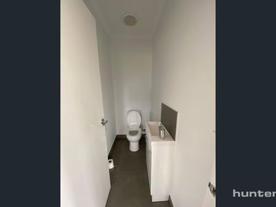 49 Colonial Circuit, Tarneit
