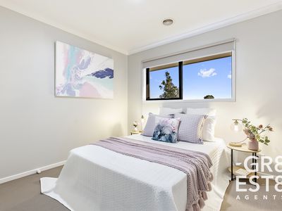 77 Morningside Boulevard, Cranbourne West