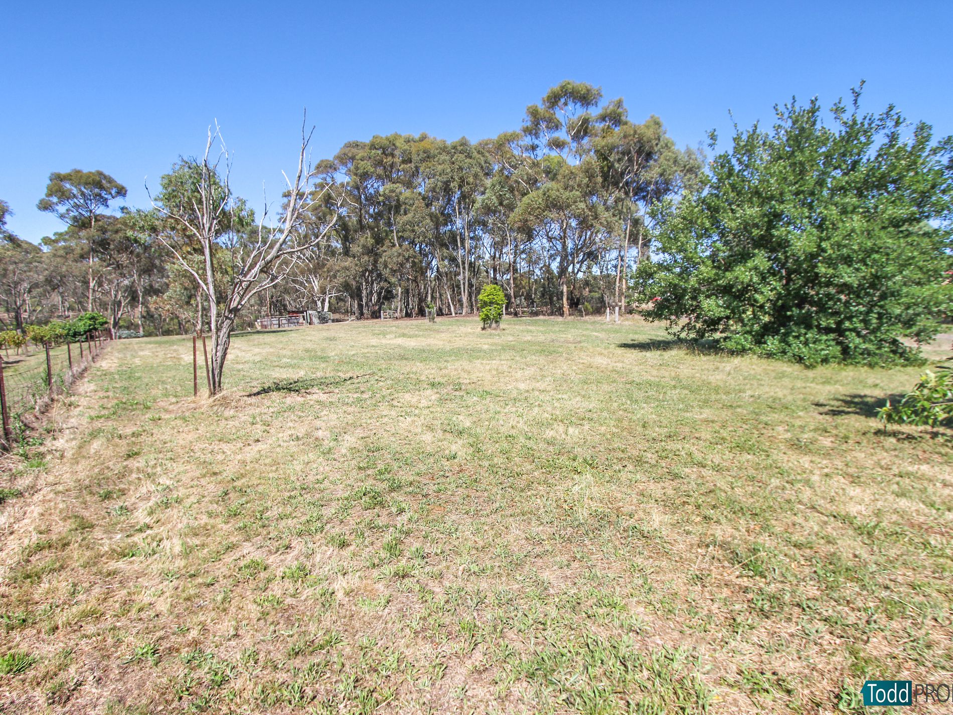 2 Ellis Road, Heathcote