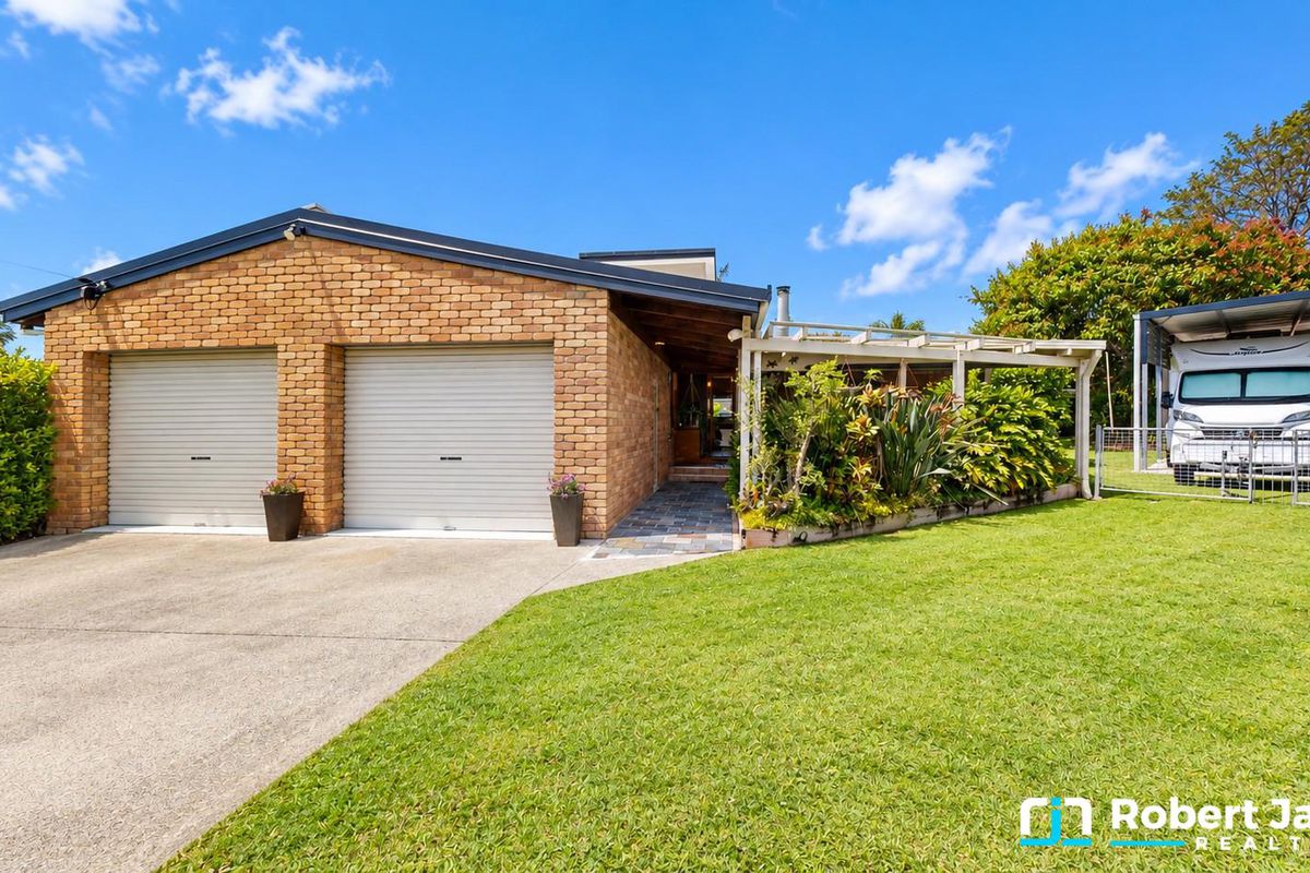 14 Cambuca Court, Tewantin