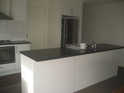 25 Moss Road, Leopold