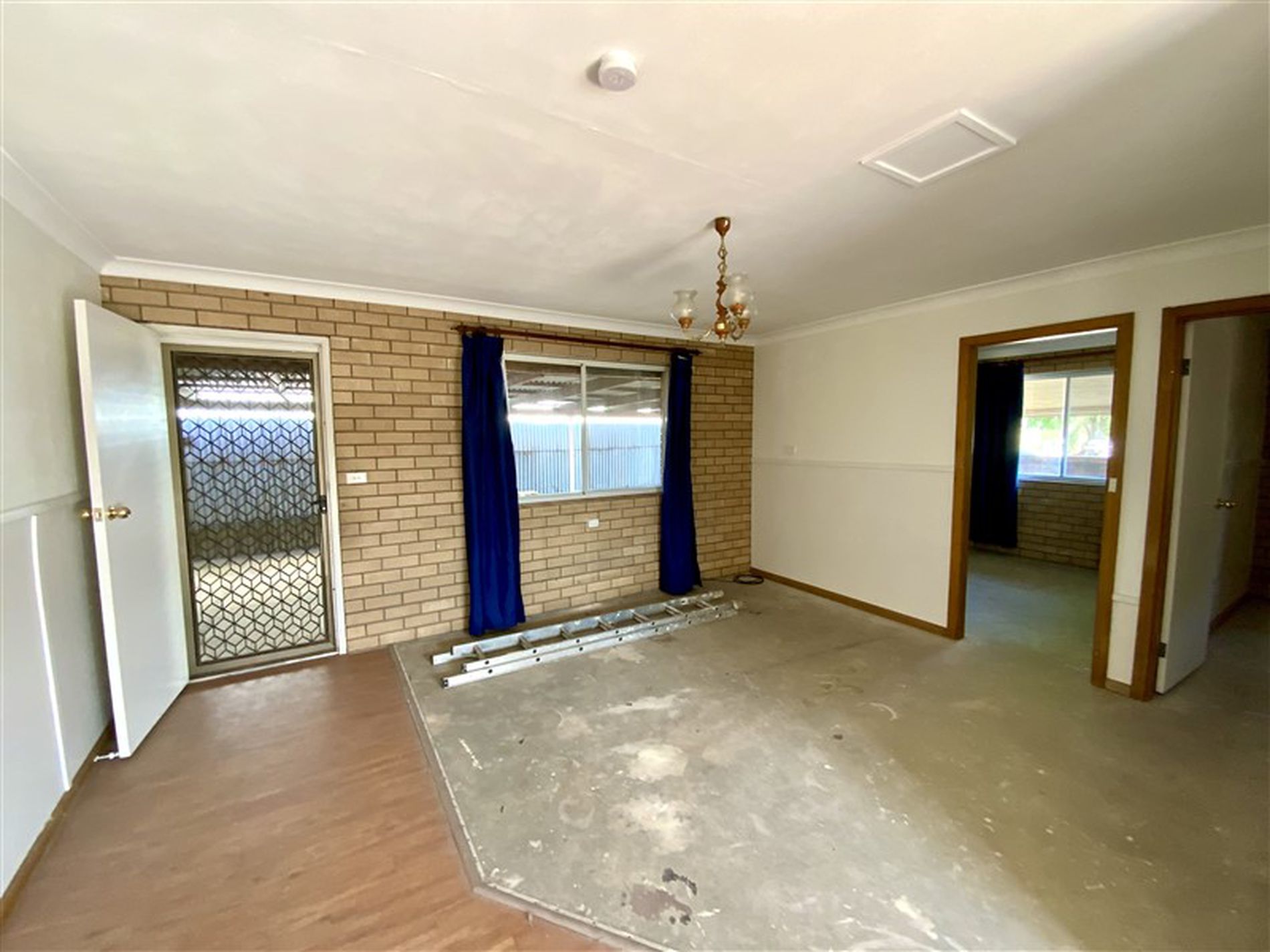 19 Dowling Street, Forbes