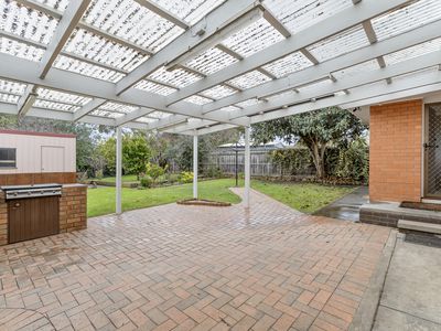 14 Fairfield Avenue, Belmont