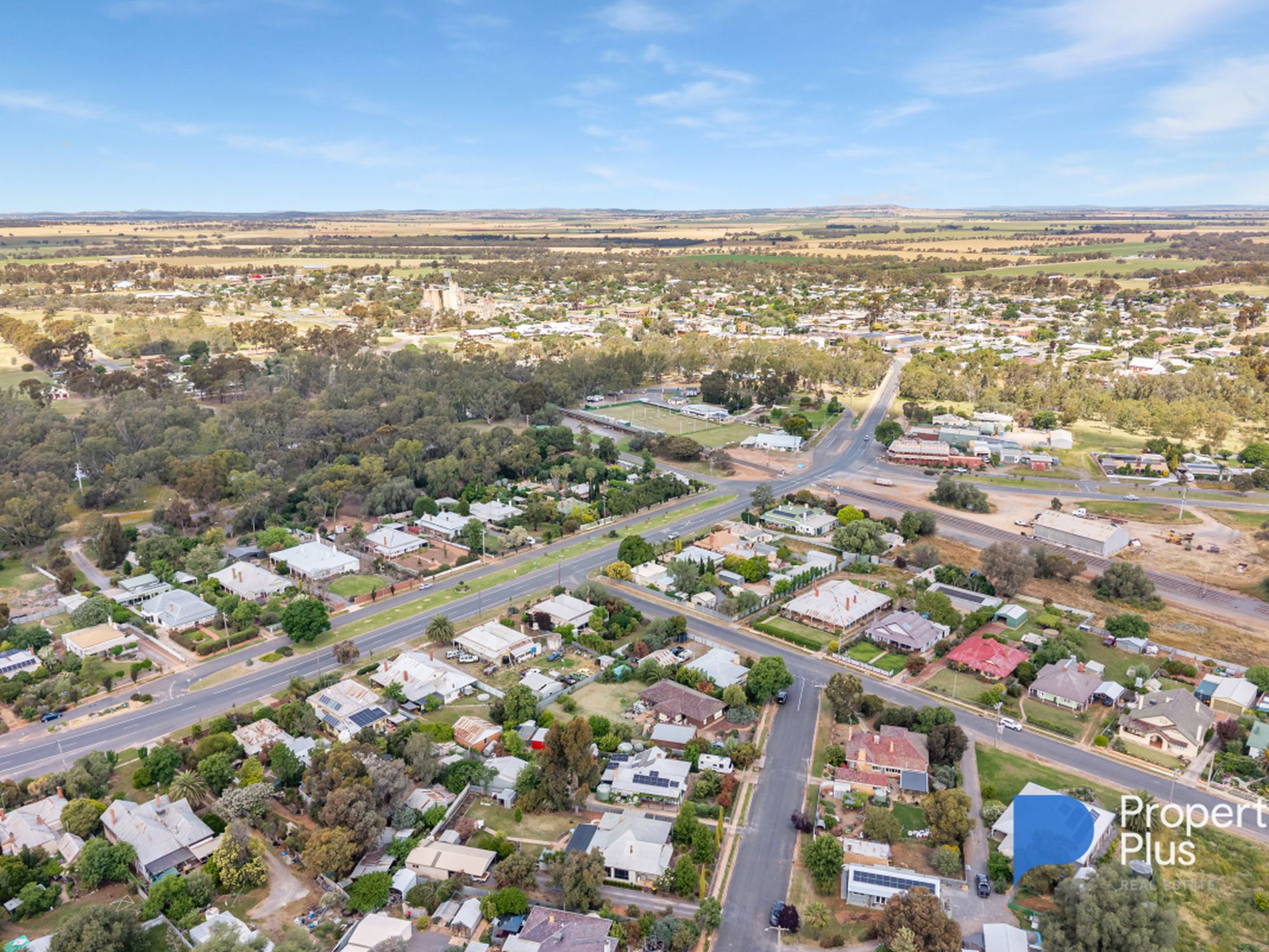 5 WAUGH STREET, Charlton