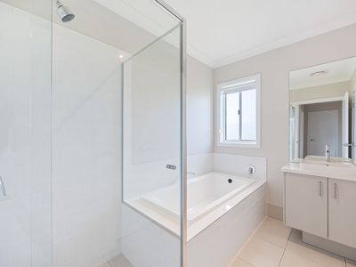 16  Saltair Drive, Eli Waters