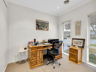 16 Yale Court, Wangaratta