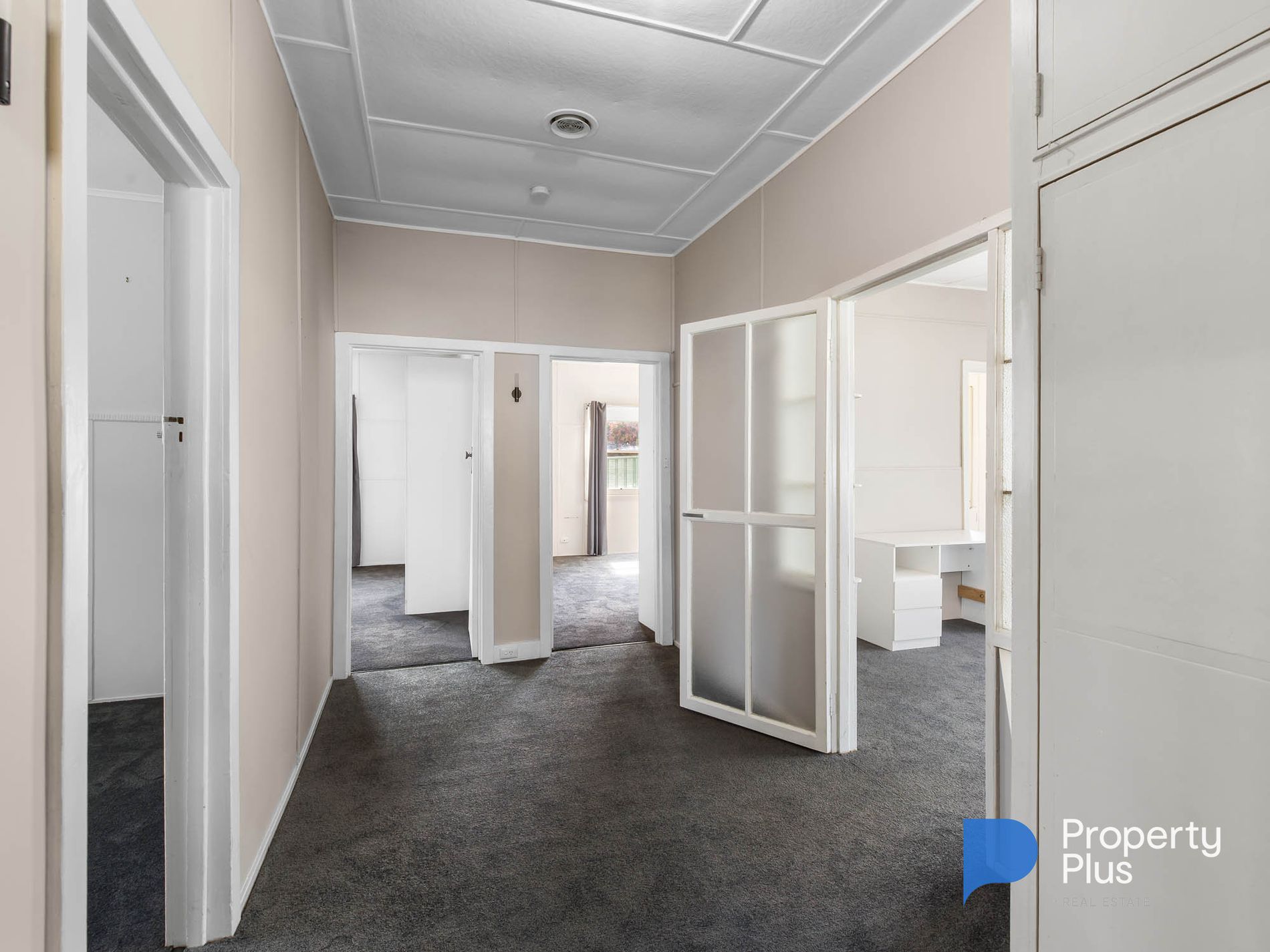 320 High Street, Kangaroo Flat