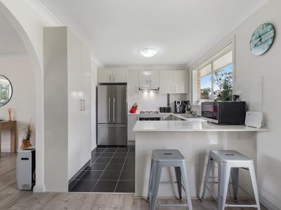 11 Karabul Road, St Helens Park