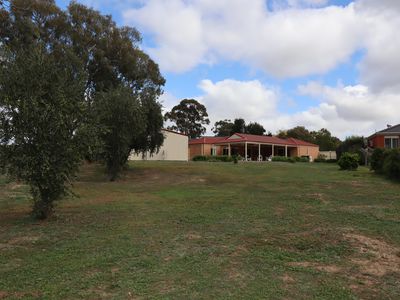 8 Fairy Dell Court, Heathcote