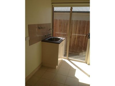 2 / 220 Mt Pleasant Road, Highton