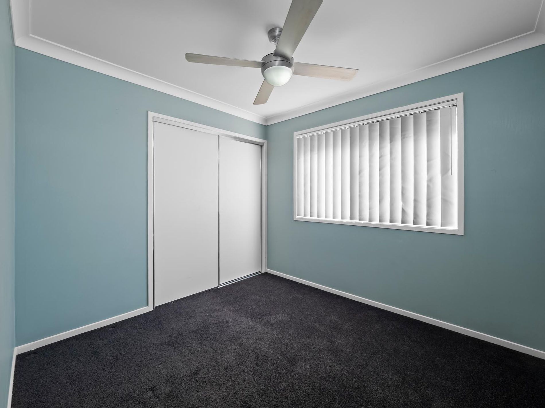 3 / 4 Banksia Road, Coomera