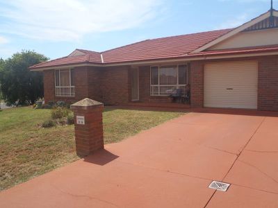 31B Eden Park Avenue, Dubbo