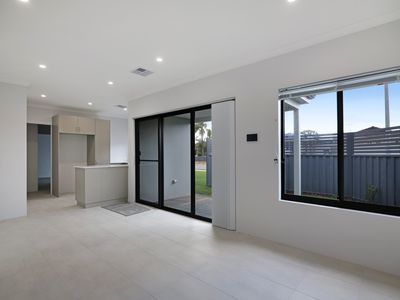 91 Twickenham Drive, Kingsley