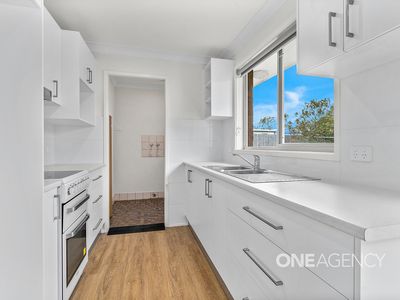 14 Beecroft Street, Huskisson
