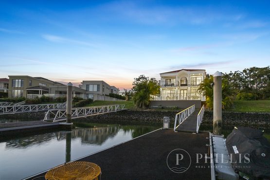 1061 Edgecliff Drive, Sanctuary Cove