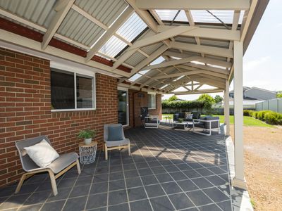 21 BEDOURIE STREET, Dunlop