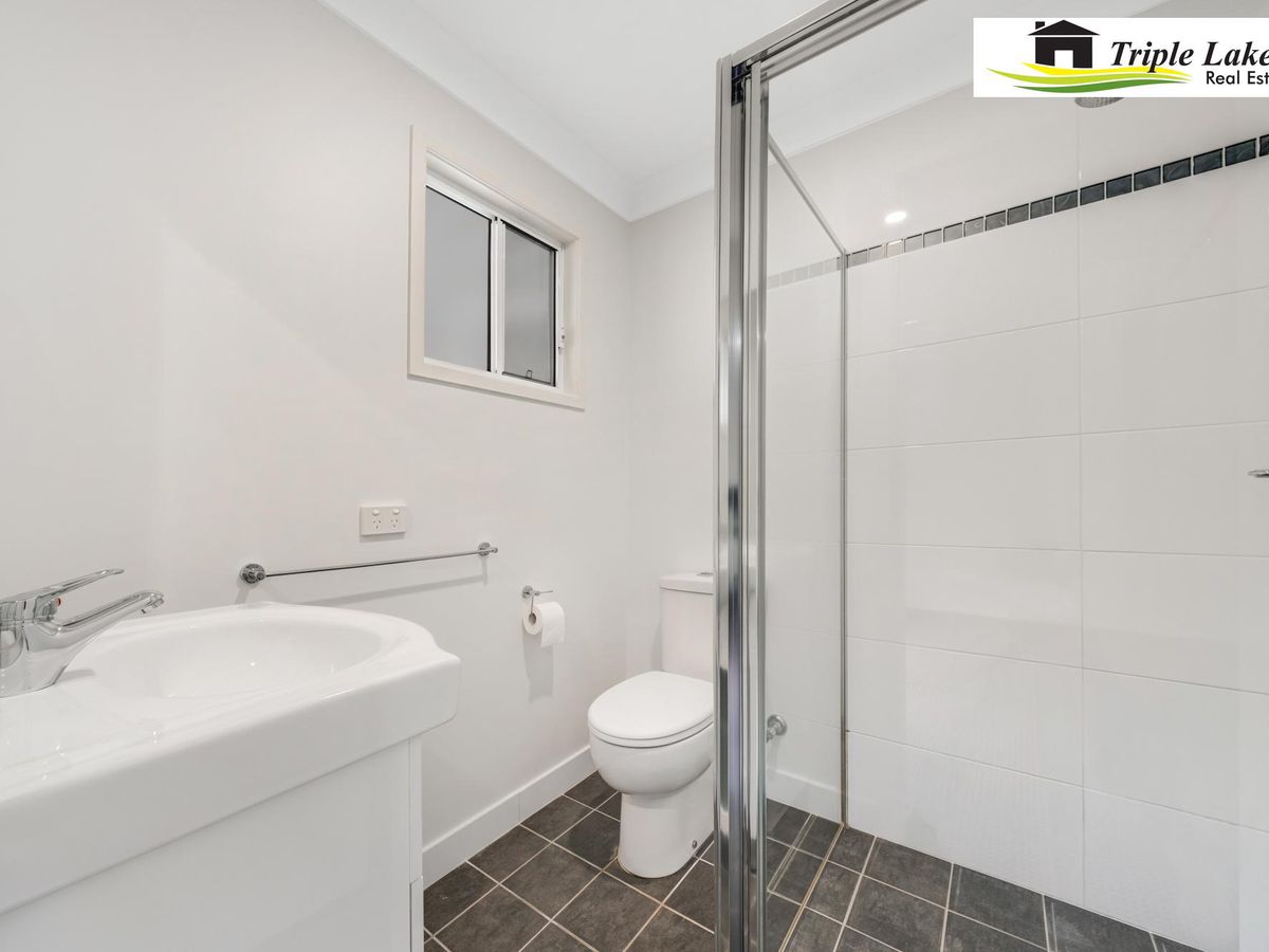 221 / 750 Pacific Highway, Lake Munmorah