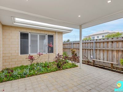 30 Seaside Avenue, Yanchep