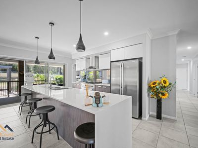 8 Brumby Close, Hallidays Point