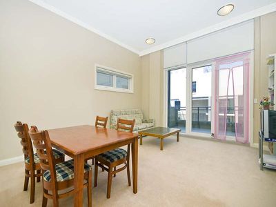 5 / 1 BAY DRIVE, Meadowbank