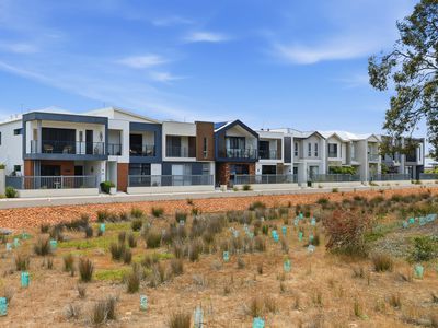 15 Montague Gra, Bushmead