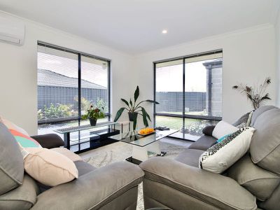 54 Sandgate Boulevard , Baldivis