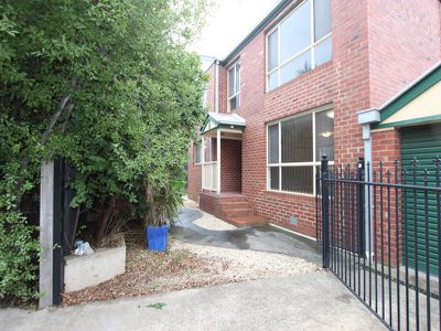 2 / 328 Aberdeen Street, Manifold Heights