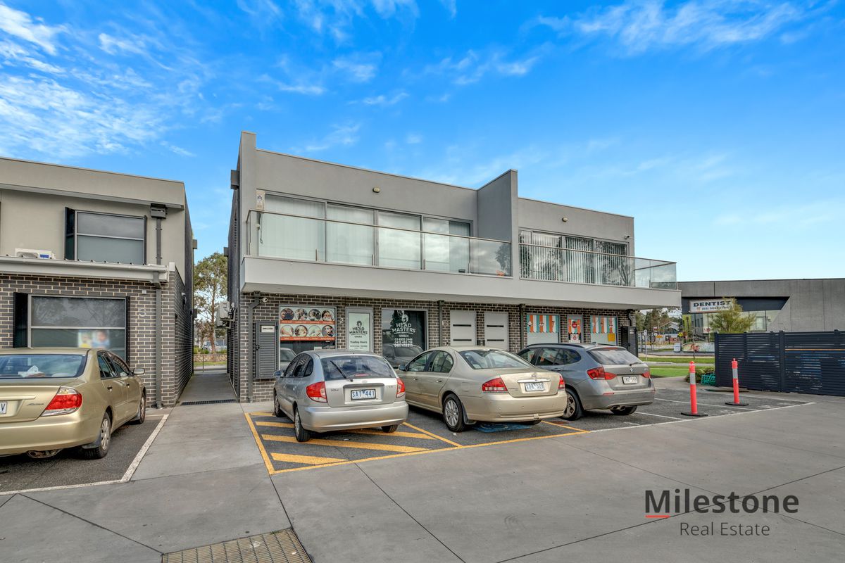2 / 31 Linden Tree Way, Cranbourne North