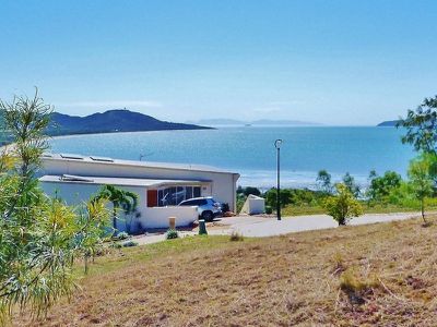 1 Seaview Court, Castle Hill