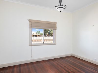 2A Dorothea Street, South Kalgoorlie