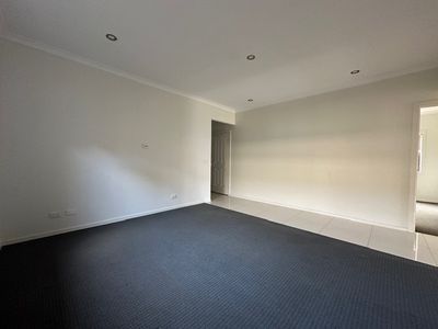 5 Hemingway Grove, Cranbourne West