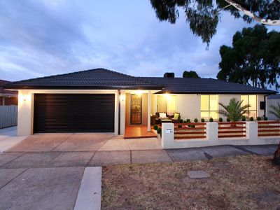 6 Tulsk Close, Hampton Park