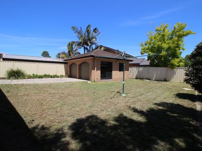 6 Aruda Place, Balarang