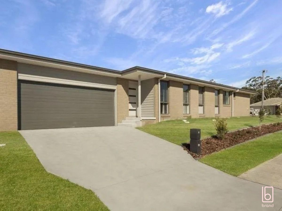 2B Regatta Way, Summerland Point