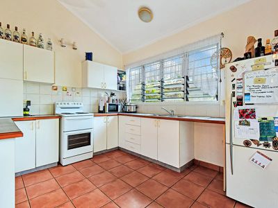 5 Landsborough St, Bakewell