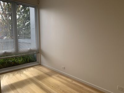 7B Collins Street, Geelong West