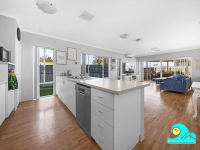 12 Seaside Avenue, Yanchep