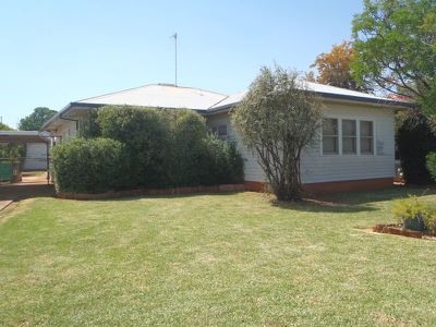 44 Leonard Street, Dubbo