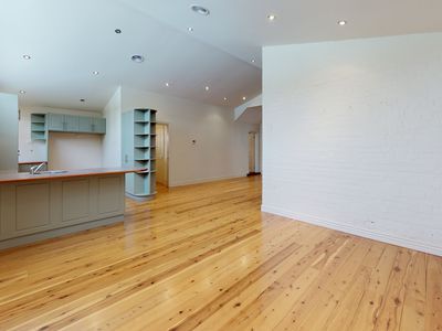 112 Bultje Street, Dubbo