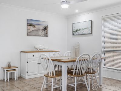 892 Scenic Highway, Kinka Beach