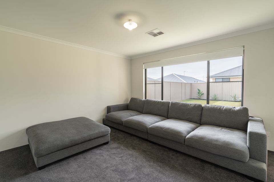 9 Miramar Loop, Baldivis