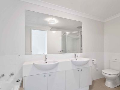 2 / 2 First Avenue, Applecross