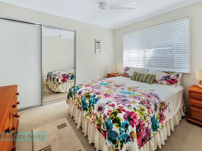 4 Schooner Ct, Woodgate