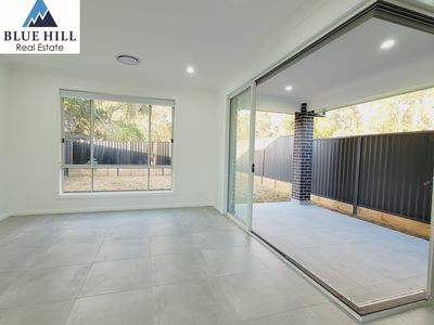 7 Wedgetail Avenue, Austral