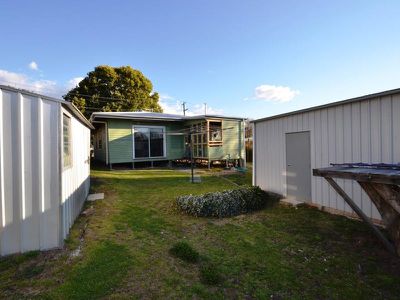 2 Mount Street, Mount Beauty